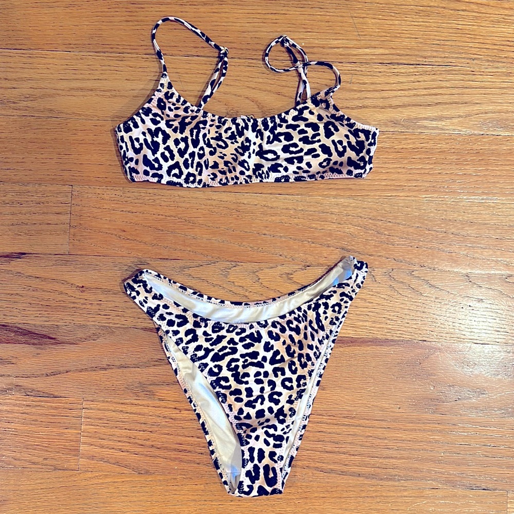 La Hearts Leopard Print Bikini